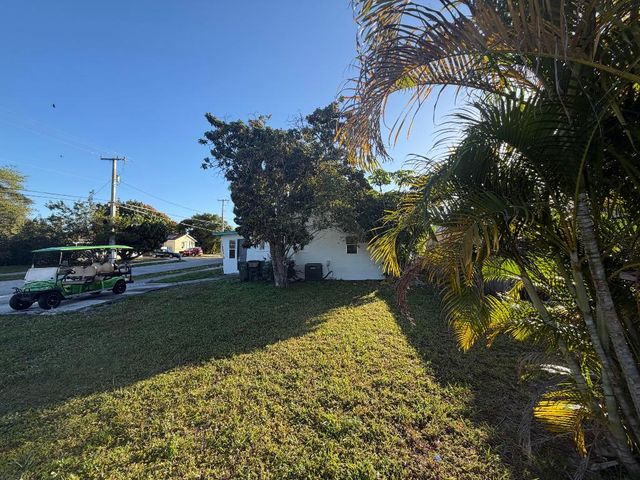 520 NW 3rd Street, Delray Beach, FL 33444