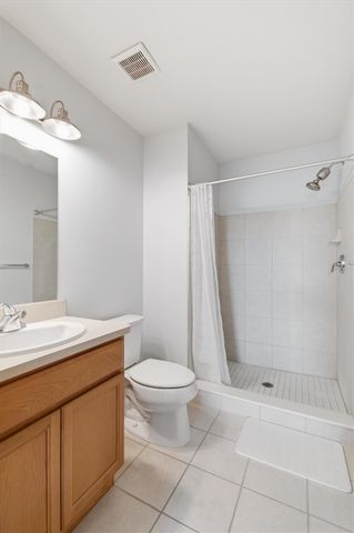 1304 Riversedge Drive, Saline, MI 48176