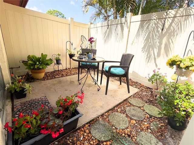 2074 SUNSET POINT ROAD 137, Clearwater, FL 33765