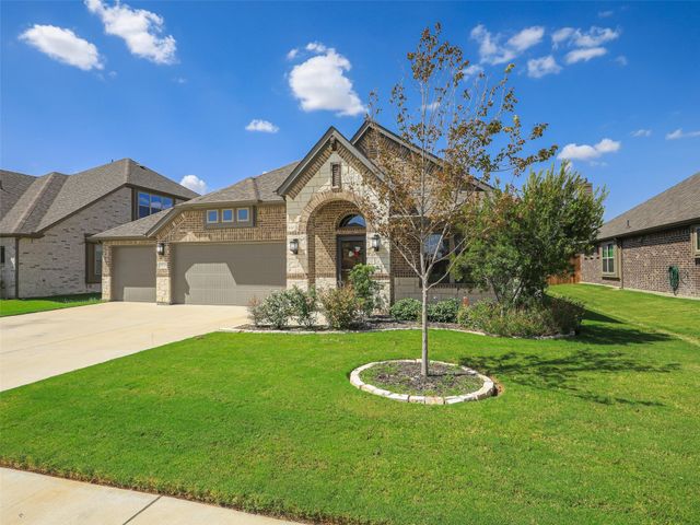 1916 Nightfall Drive, Venus, TX 76009