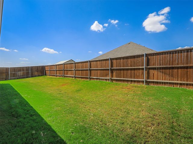 1916 Nightfall Drive, Venus, TX 76009