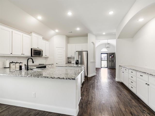 1916 Nightfall Drive, Venus, TX 76009