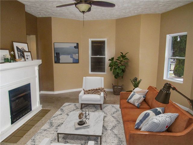 137 W Painter Street, South Connellsville, PA 15425