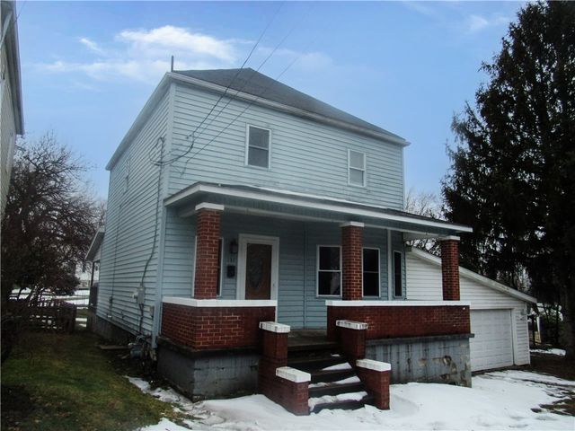 137 W Painter Street, South Connellsville, PA 15425