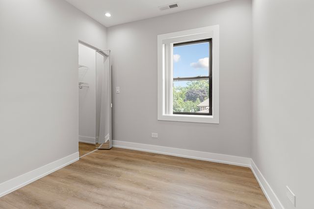 1548 W Juneway Terrace 3B, Chicago, IL 60626