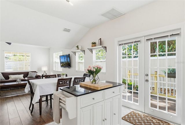 1220 ORANGE AVENUE, Dunedin, FL 34698