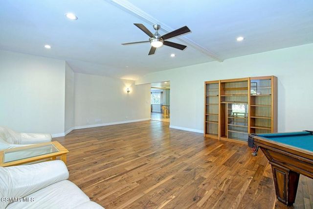 10041 Oso Avenue, Chatsworth, CA 91311