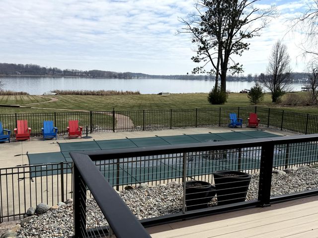 1851 Steamburg Road, Hillsdale Twp, MI 49242