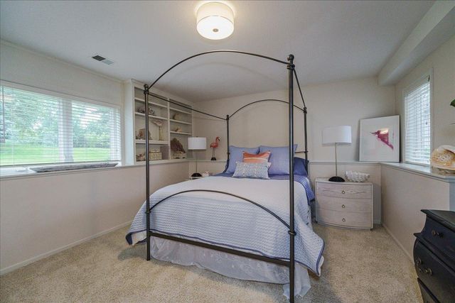 7806 Bush Lake Drive, Bloomington, MN 55438