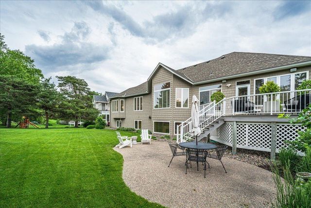 7806 Bush Lake Drive, Bloomington, MN 55438