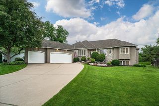 7806 Bush Lake Drive, Bloomington, MN 55438