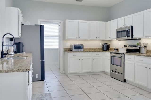 6068 SPRUCE POINT CIRCLE, Port Orange, FL 32128