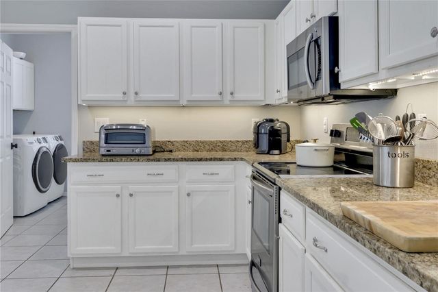 6068 SPRUCE POINT CIRCLE, Port Orange, FL 32128