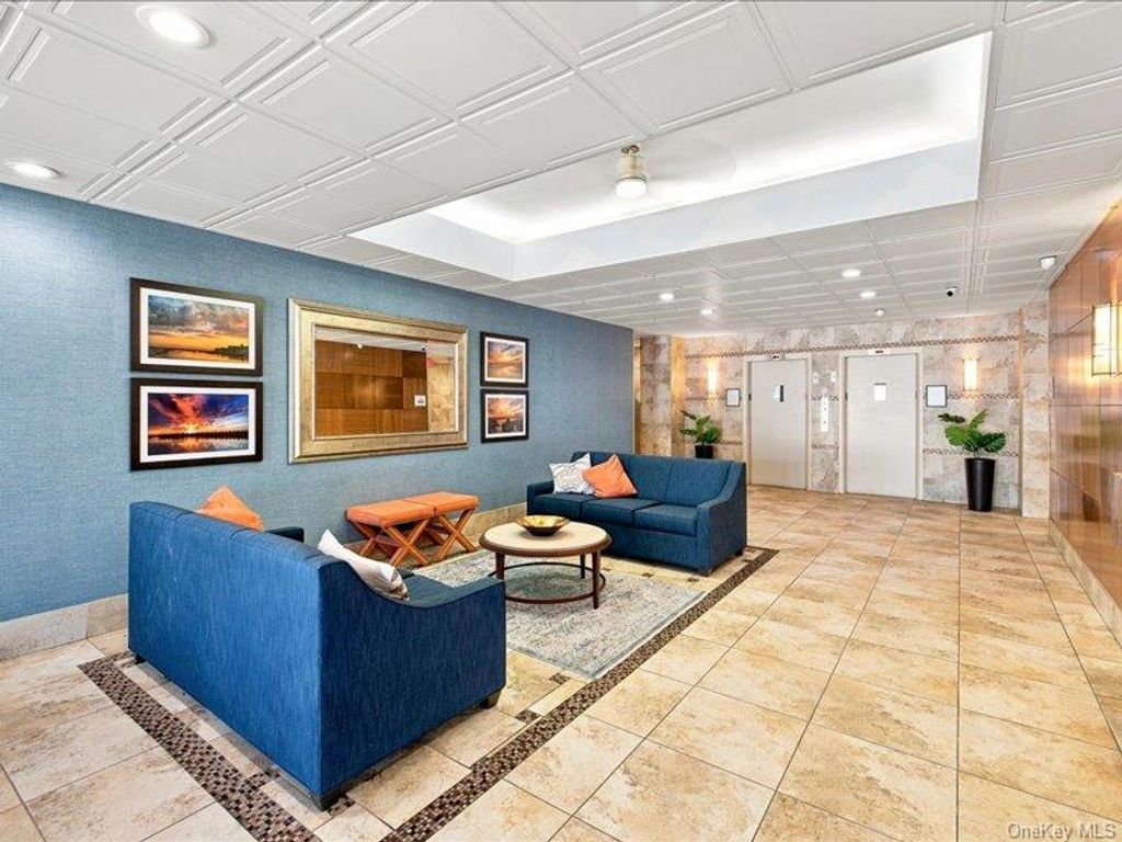 55 Monroe Boulevard 5-R, Long Beach, NY 11561 — photo 5