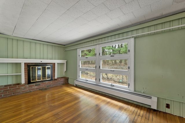 100 West Meadow, Lowell, MA 01854