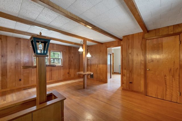 100 West Meadow, Lowell, MA 01854