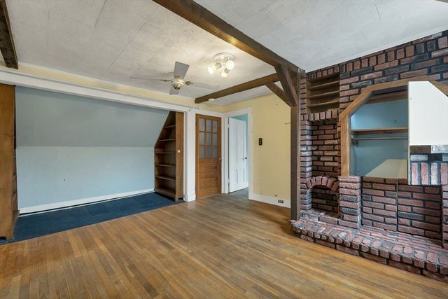 100 West Meadow, Lowell, MA 01854