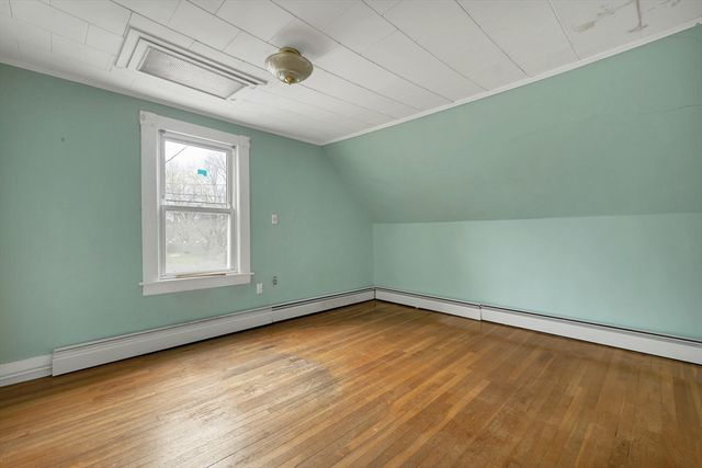 100 West Meadow, Lowell, MA 01854