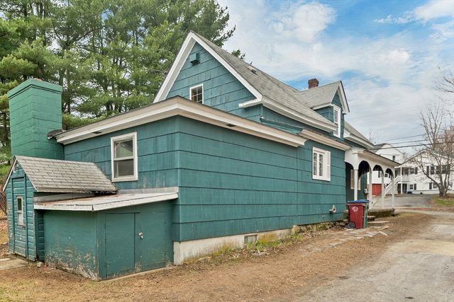 100 West Meadow, Lowell, MA 01854
