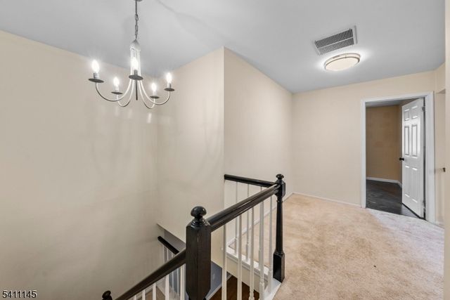 36 Cherrywood Dr, Franklin Twp., NJ 08873