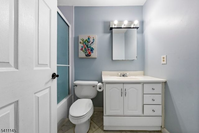 36 Cherrywood Dr, Franklin Twp., NJ 08873