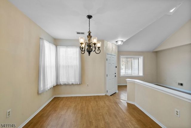 36 Cherrywood Dr, Franklin Twp., NJ 08873