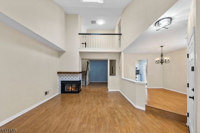 36 Cherrywood Dr, Franklin Twp., NJ 08873