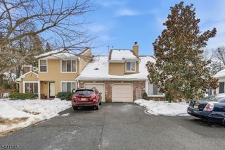 36 Cherrywood Dr, Franklin Twp., NJ 08873