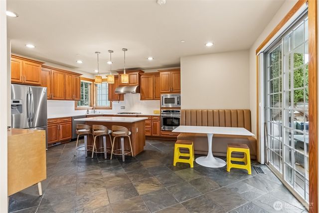 3020 21st Avenue SE, Olympia, WA 98501