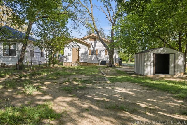 831 C Street SE, Ardmore, OK 73401