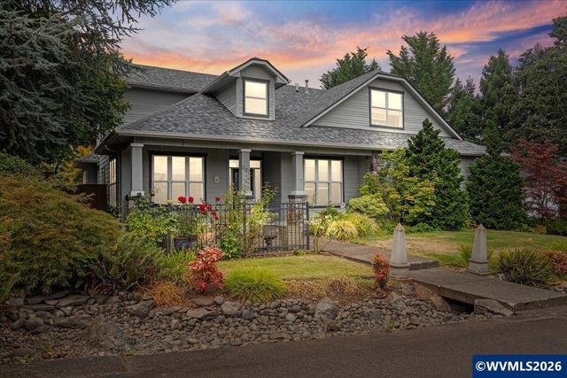 2121 Davis Rd S, Salem, OR 97306