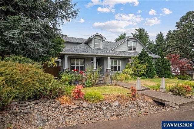 2121 Davis Rd S, Salem, OR 97306
