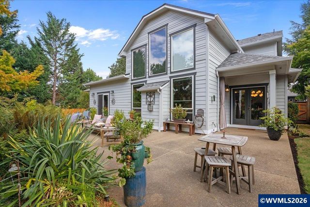 2121 Davis Rd S, Salem, OR 97306
