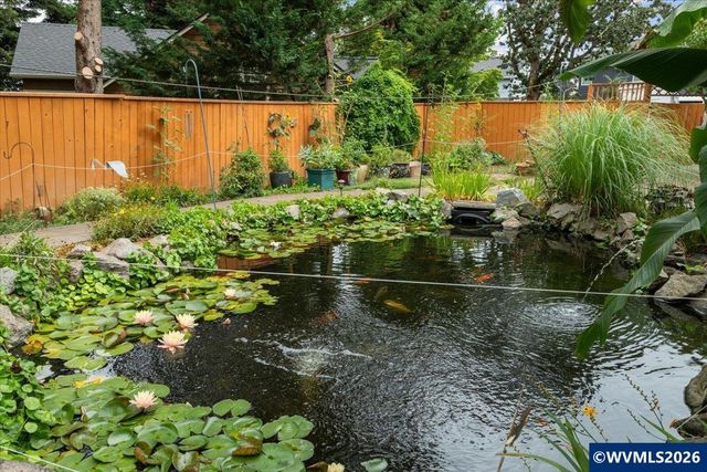 2121 Davis Rd S, Salem, OR 97306