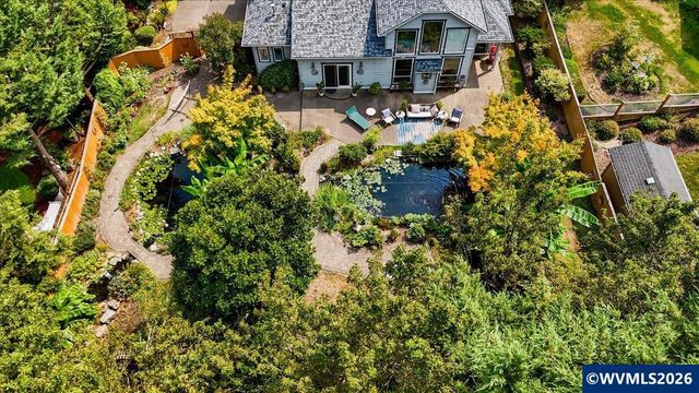 2121 Davis Rd S, Salem, OR 97306