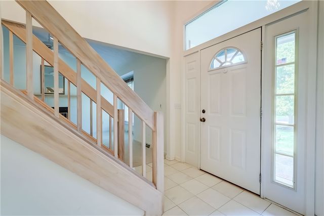 113 Churchview Lane, Henrietta, NY 14534