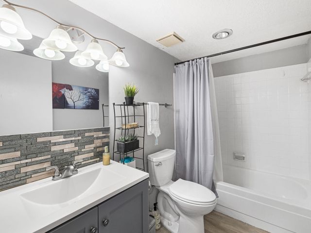 10772 La Placida Drive 7-303, Coral Springs, FL 33065