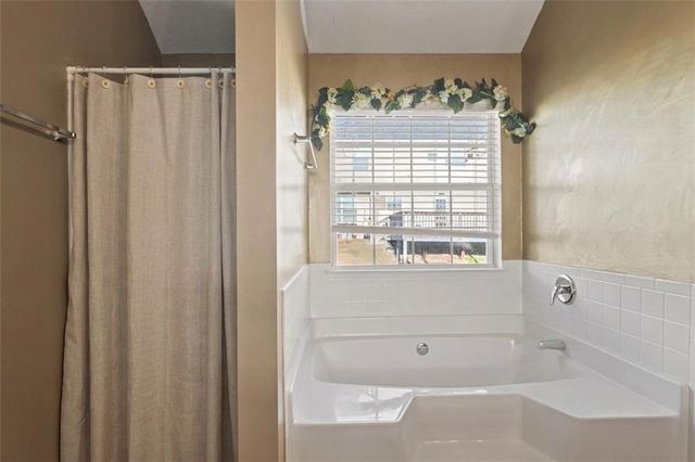 1825 Lily Stem Trail, Auburn, GA 30011