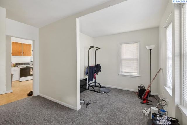 732 NW Ritchie, Pullman, WA 99163