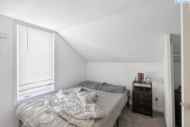 732 NW Ritchie, Pullman, WA 99163