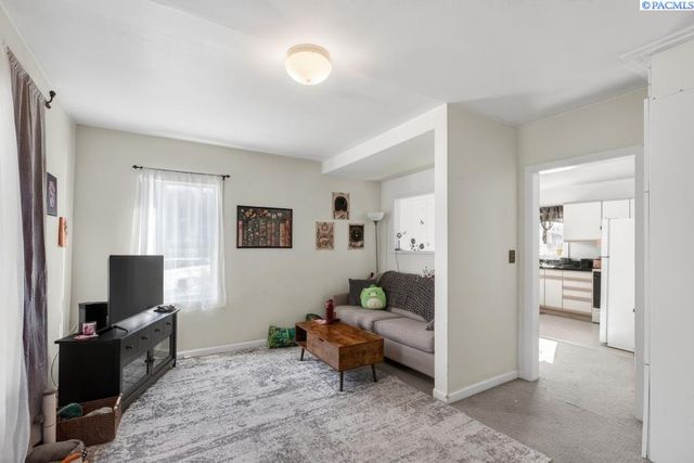 732 NW Ritchie, Pullman, WA 99163