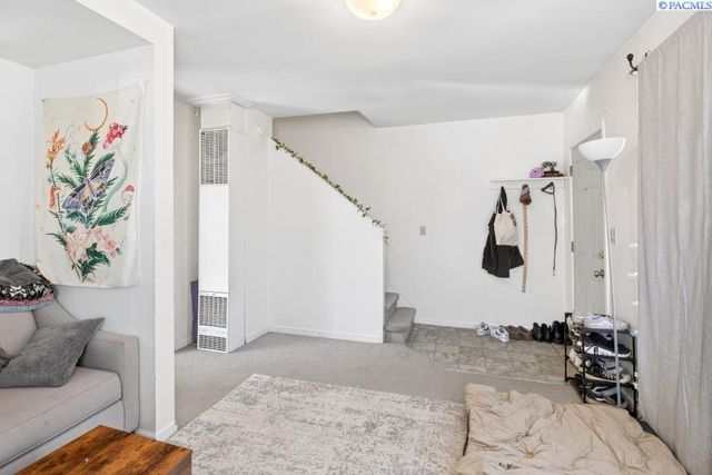 732 NW Ritchie, Pullman, WA 99163