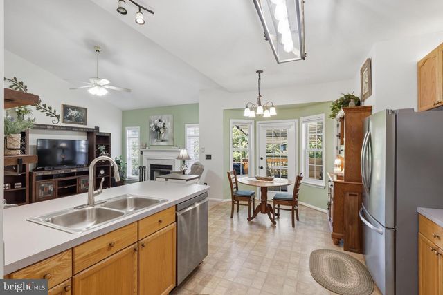 88 CASTLEROCK LN, Martinsburg, WV 25405
