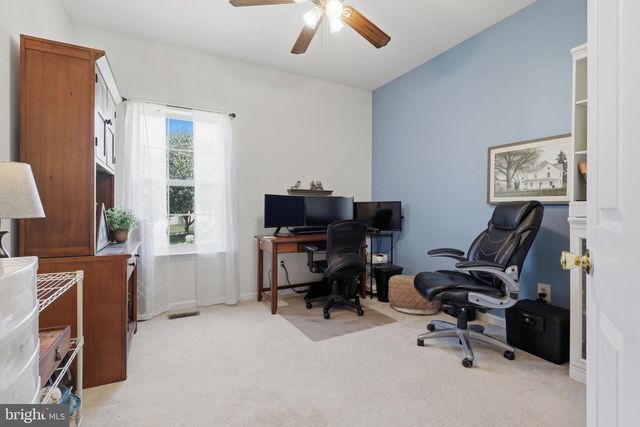 88 CASTLEROCK LN, Martinsburg, WV 25405