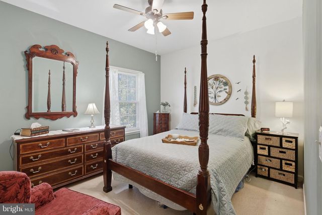 88 CASTLEROCK LN, Martinsburg, WV 25405