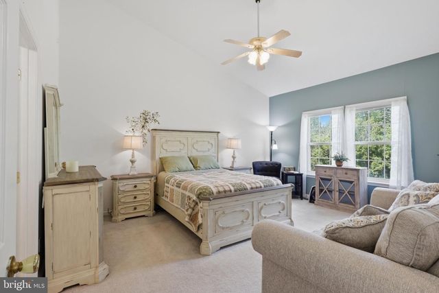 88 CASTLEROCK LN, Martinsburg, WV 25405