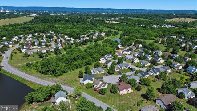 88 CASTLEROCK LN, Martinsburg, WV 25405