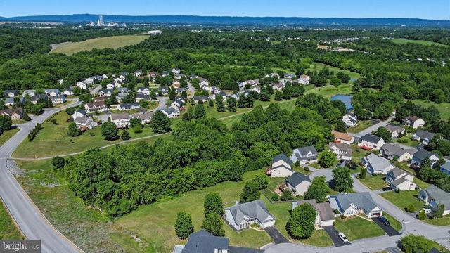 88 CASTLEROCK LN, Martinsburg, WV 25405