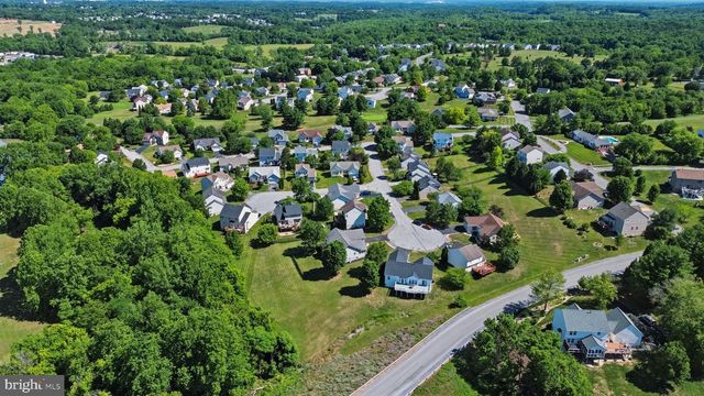 88 CASTLEROCK LN, Martinsburg, WV 25405