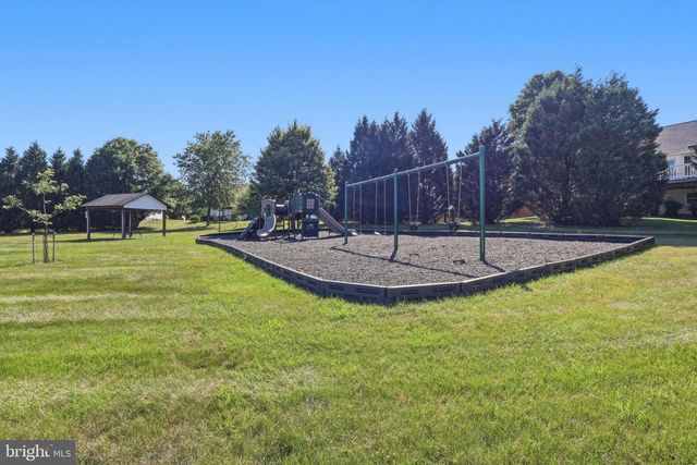 88 CASTLEROCK LN, Martinsburg, WV 25405